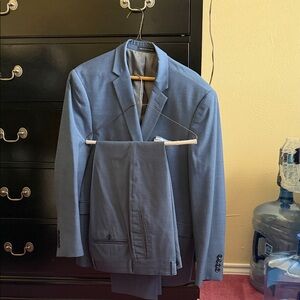 Perry Ellis Blue Men's Two-Piece Suit Jacket & Pants